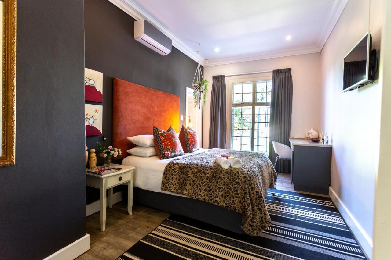 Taunton Manor Hotel Pietermaritzburg Bagian luar foto