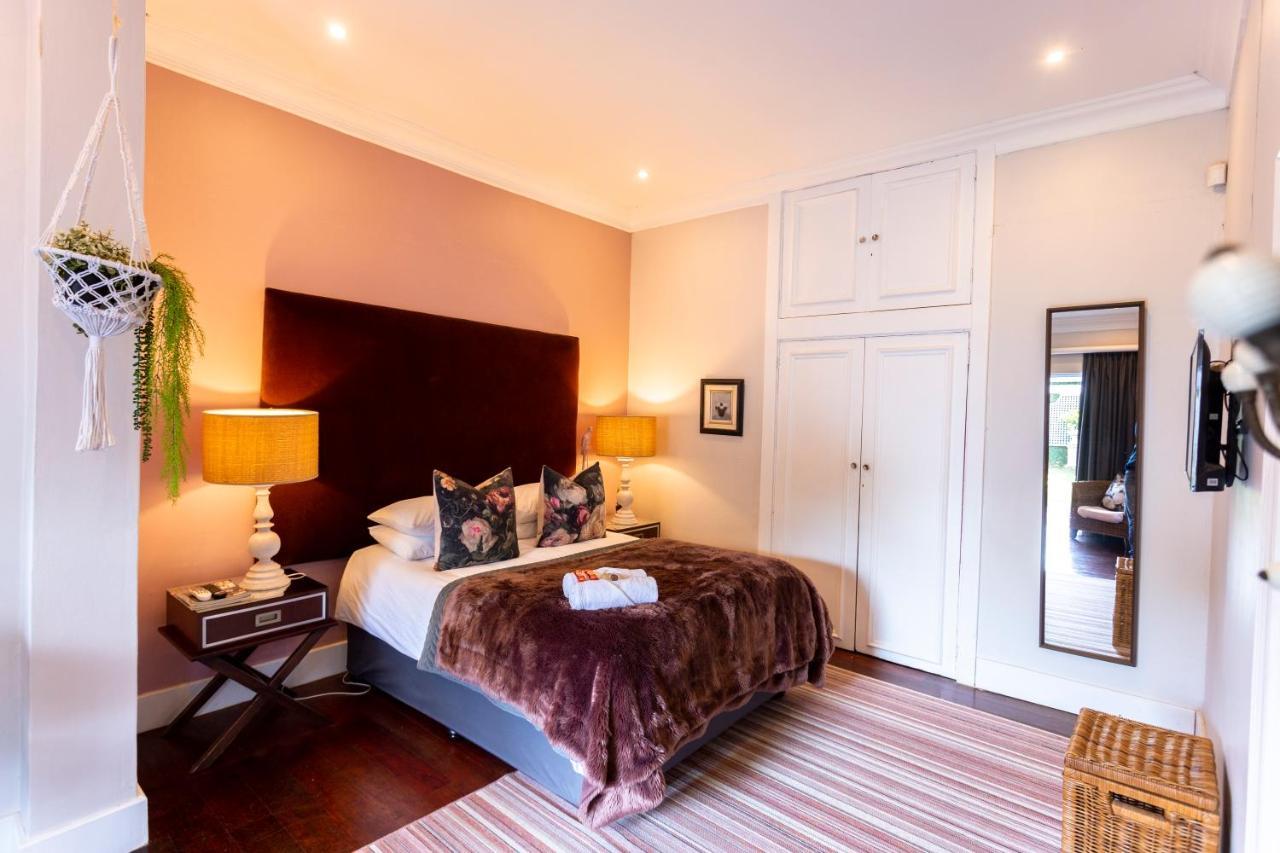 Taunton Manor Hotel Pietermaritzburg Bagian luar foto