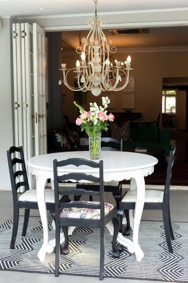 Taunton Manor Hotel Pietermaritzburg Bagian luar foto