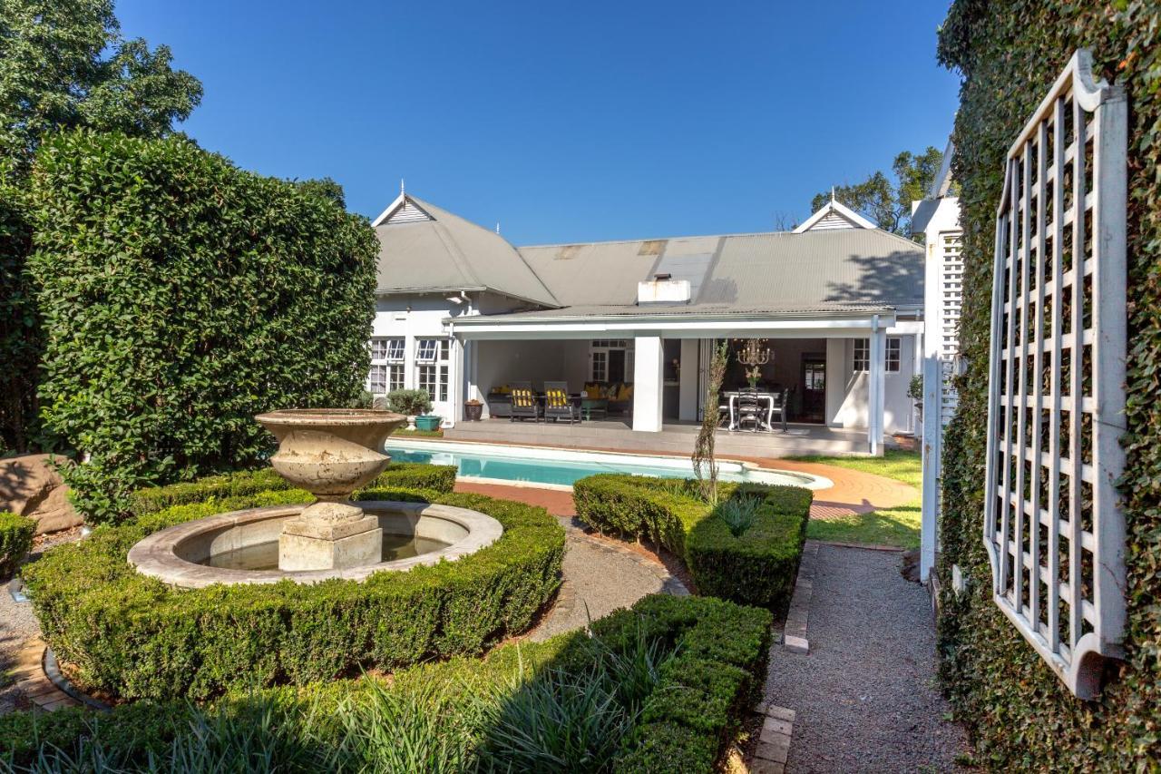 Taunton Manor Hotel Pietermaritzburg Bagian luar foto