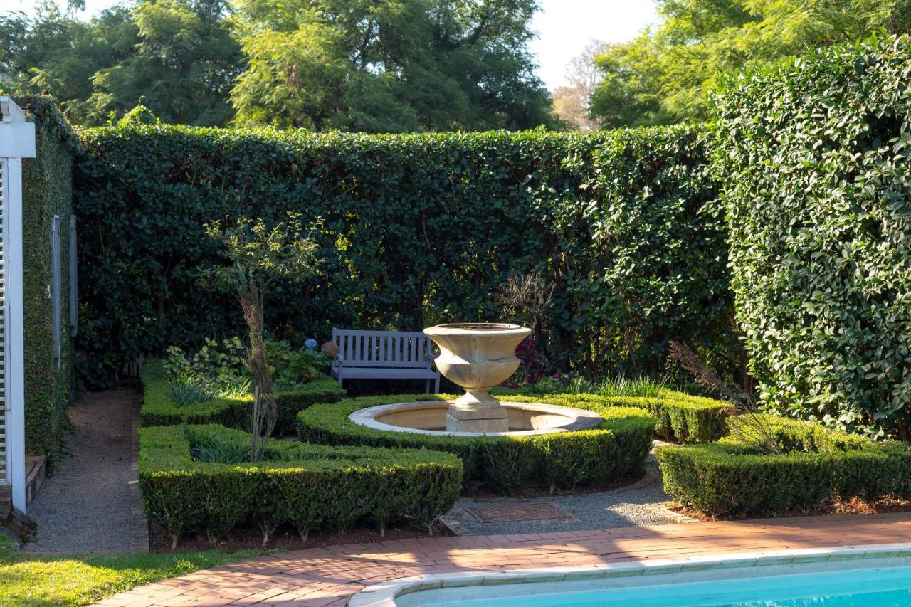 Taunton Manor Hotel Pietermaritzburg Bagian luar foto