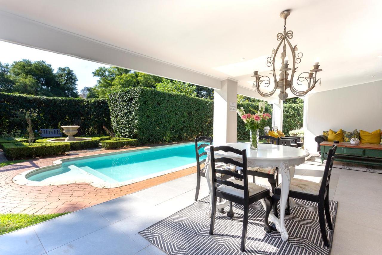 Taunton Manor Hotel Pietermaritzburg Bagian luar foto